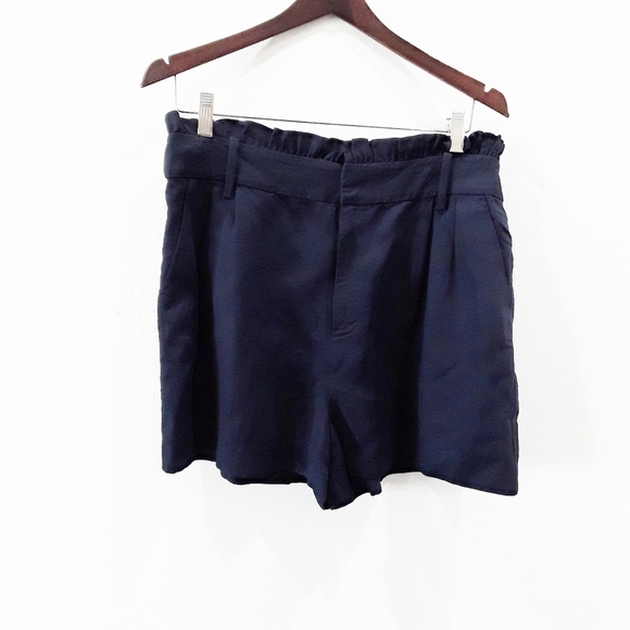 Frame | NWOT Paperbag Waist Shorts Navy - Picture 3 of 6
